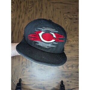 Cincinnati Reds New Era 9FIFTY Snapback Hat Black Red MLB Cap